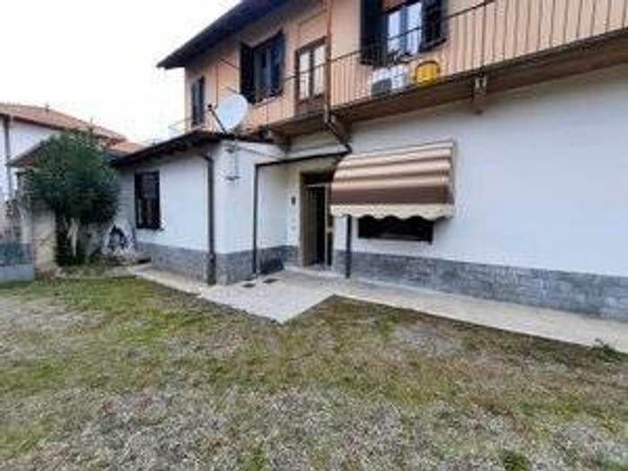 Appartamento bilocale in vendita in Via San Gaetano, Centro, Magnago