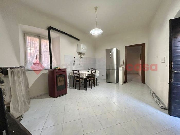 Appartamento bilocale in vendita in Vicolo Mazzini, Centro, Castelletto Sopra Ticino