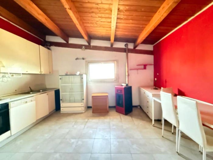 Appartamento quadrilocale in vendita in Strada Comunale della Fonte, Montesilvano Colle, Montesilvano