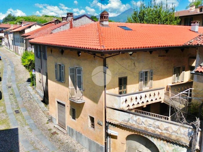 Casa con 5 locali in vendita in Via Alliaud, Centro, Avigliana
