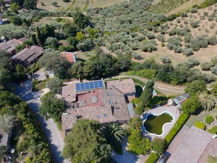Casa con 6 locali in vendita in Granarola, Gradara