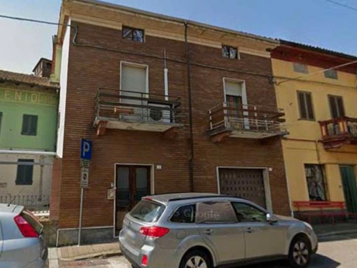 Appartamento con 6 locali in vendita in Via vittorio emanuele san nazzaro sesia no italia, San Nazzaro Sesia