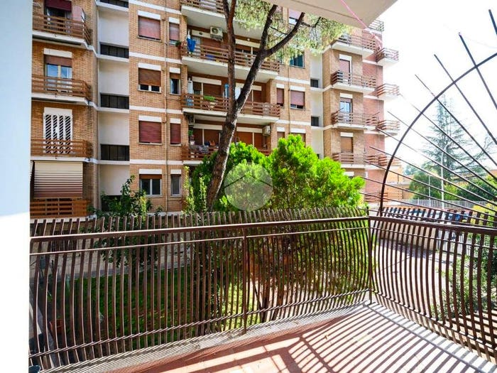 Appartamento trilocale in vendita in Via Diego Angeli, Casal Bruciato, Roma