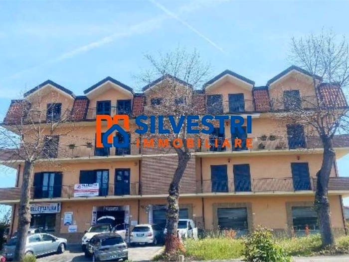 Appartamento trilocale in vendita in Contrada Iannassi, San Nicola Manfredi