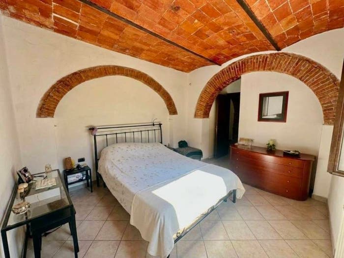 Appartamento trilocale in vendita in Via Macia, Comeana, Carmignano