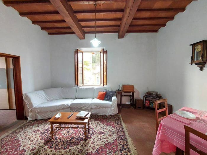Appartamento trilocale in vendita in Via Novembre, Centro, Greve in Chianti