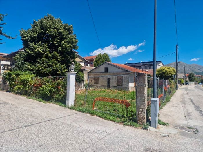 Casa in vendita in Via Madonna del Passo, Centro, Avezzano