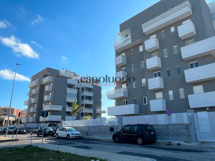 Appartamento quadrilocale in vendita in Via Gino De Sanctis, Partigiani Fondone, Lecce