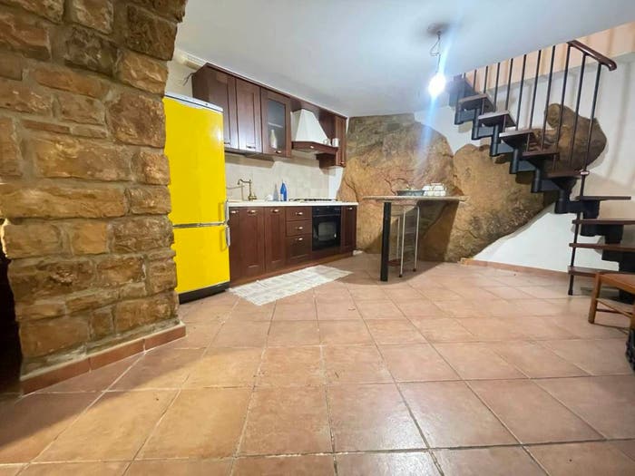 Casa con 6 locali in vendita in Valsinni