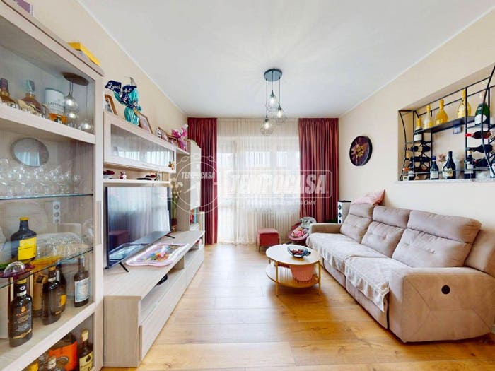Appartamento quadrilocale in vendita in Via Roma, Centro, Caselle Torinese
