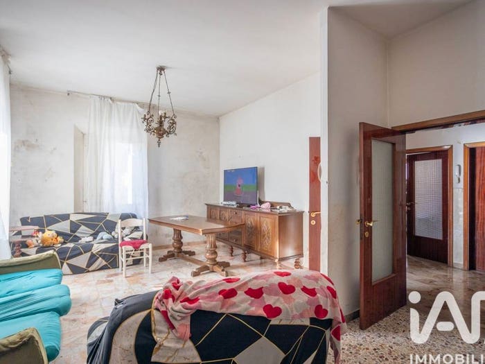 Appartamento con 5 locali in vendita in Via Roma, Macineborgo Loreto, Castelplanio