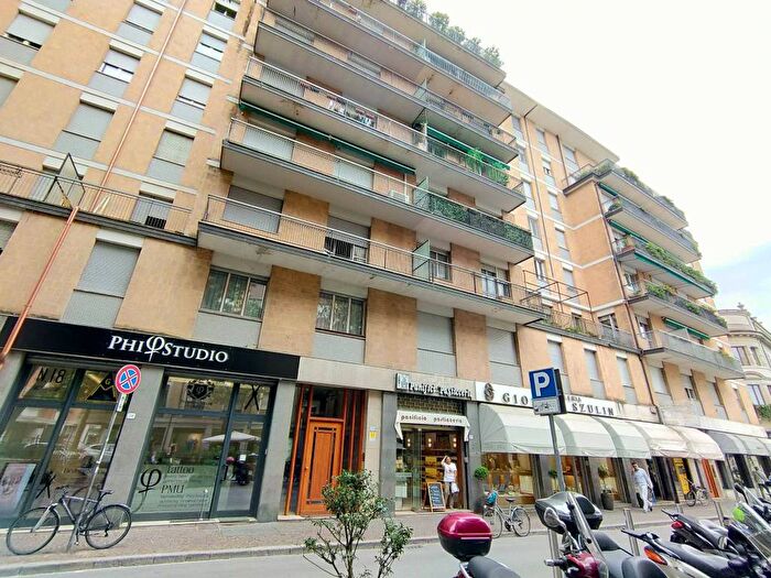 Appartamento quadrilocale in vendita in Largo dei Pecile, Volpe Villalta, Udine