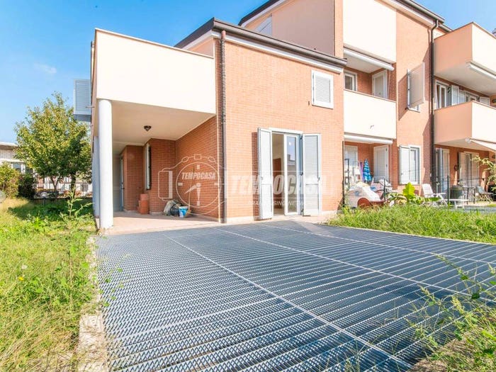 Casa quadrilocale in vendita in Via Como, Palazzolo Milanese, Paderno Dugnano