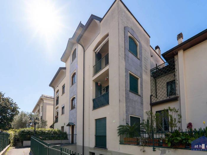 Appartamento trilocale in vendita in Via Emanuele Filiberto, Triante, Monza