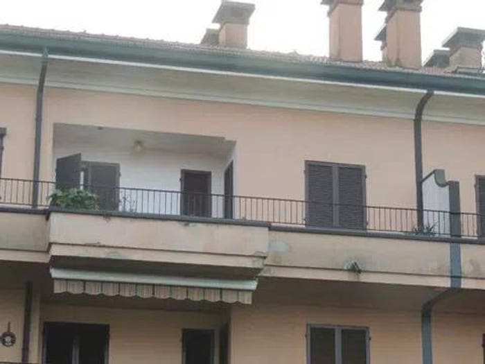 Appartamento trilocale in vendita in Via Verbano, Abbiategrasso