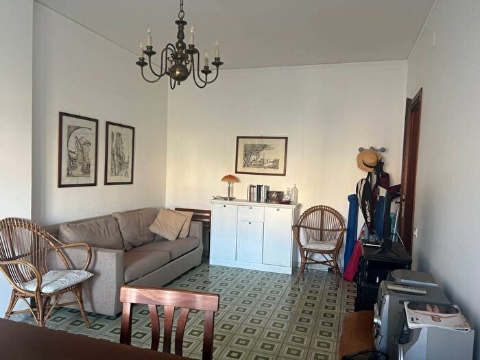 Appartamento trilocale in vendita in Via Cagliari, Piani di Borghetto Ospedale, Bordighera
