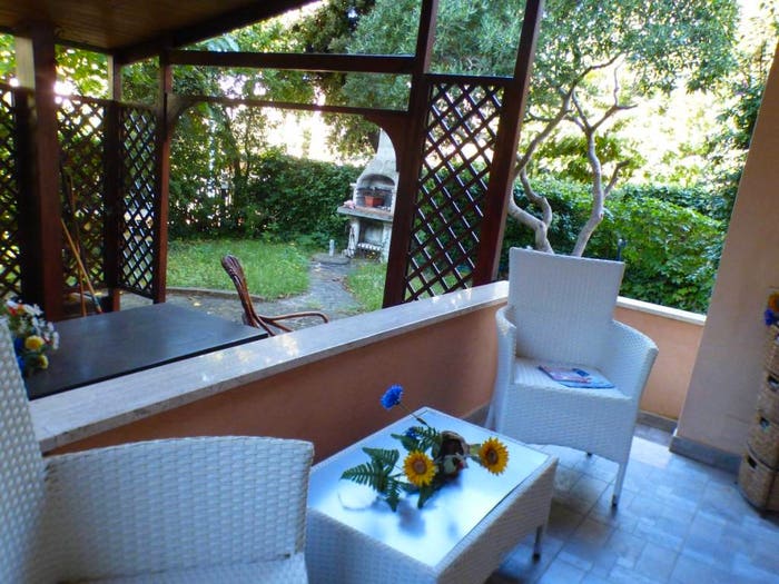 Appartamento trilocale in vendita in Via delle Ortensie, Tirrenia, Pisa