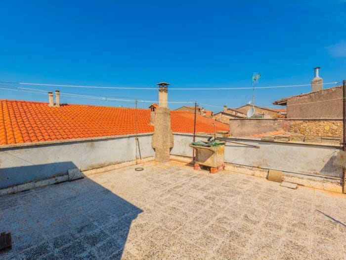 Casa quadrilocale in vendita in Via dell'Ombra, Centro, Montelibretti