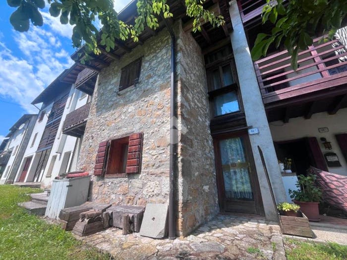 Casa trilocale in vendita in Via Bosplans, Andreis