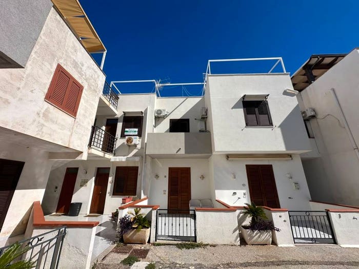 Appartamento bilocale in vendita in Via Piersanti Mattarella, Centro, San Vito Lo Capo