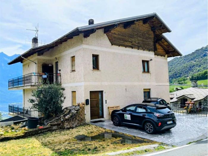 Appartamento quadrilocale in vendita in fraye, Verrayes