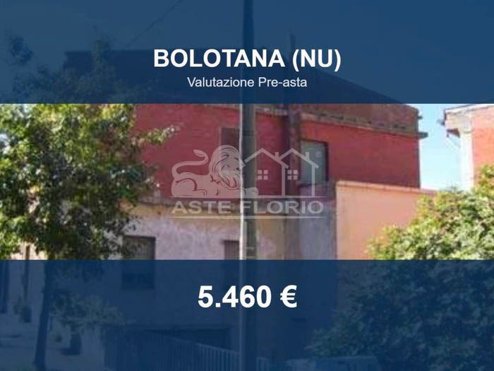 Appartamento con 6 locali in vendita in Via Badde Salighes, Centro, Bolotana