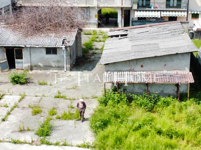 Casa con 6 locali in vendita in Via Guglielmo Marconi, Centro, Treviolo