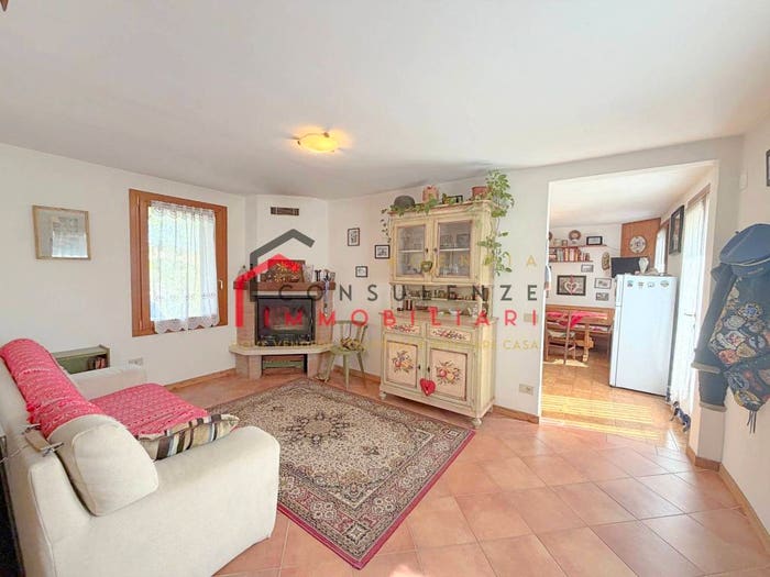 Casa quadrilocale in vendita in Via X Armata, Nervesa della Battaglia