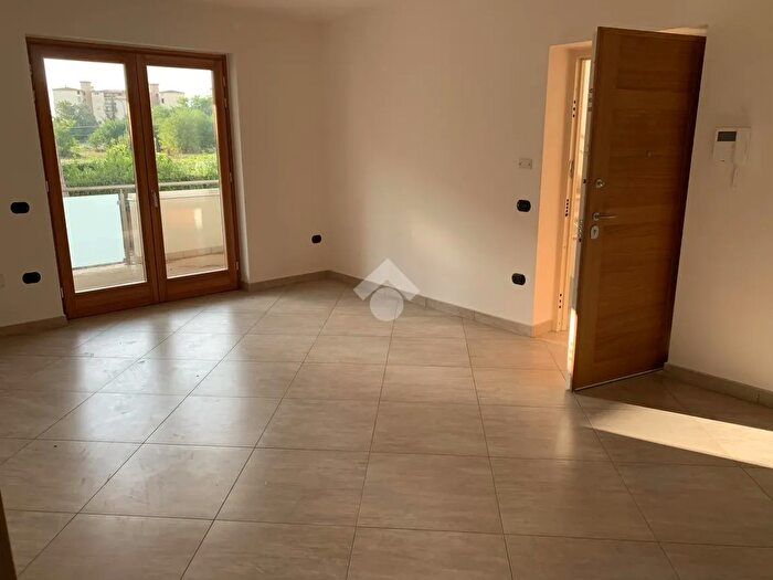 Appartamento trilocale in vendita in Via Marie Sklodowska Curie, Caserta