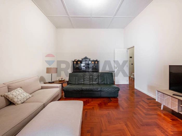 Appartamento con 6 locali in vendita in Via Centuripe, Province Veneto, Catania