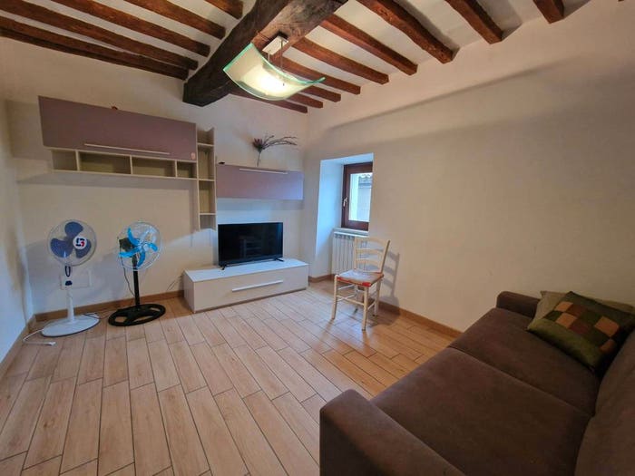 Casa quadrilocale in vendita in Via della Loggia, Lugnano in Teverina