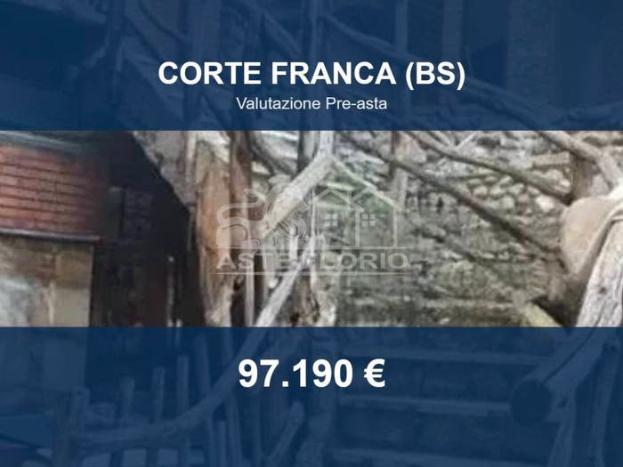 Appartamento con 5 locali in vendita in Via Tito Speri, Colombaro Timoline, Corte Franca