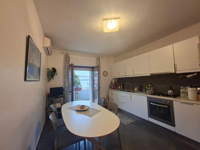 Appartamento trilocale in vendita in Via Martiri di Bellona, Reggia di Caserta, Caserta