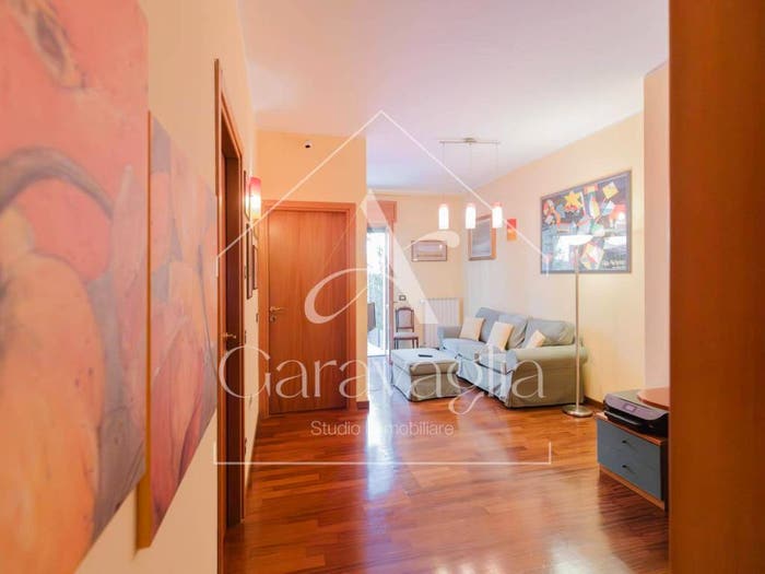 Appartamento bilocale in vendita in Via Guercino, Montello, Varese