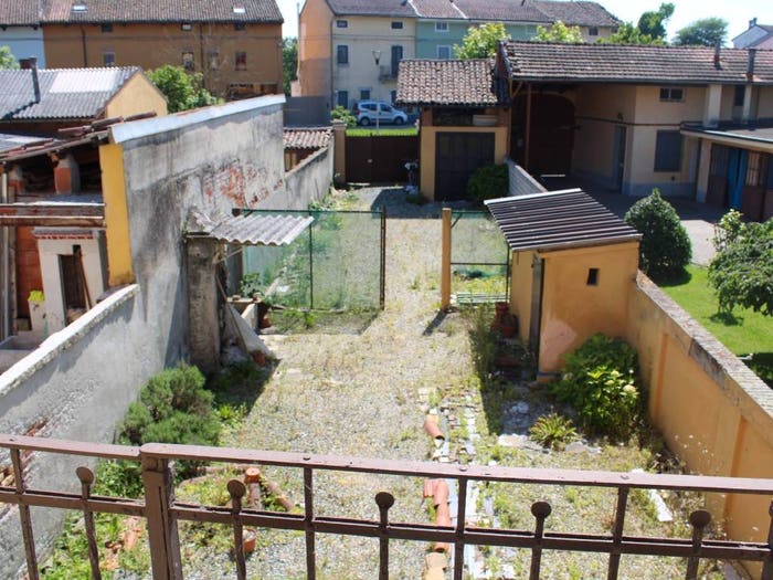 Casa trilocale in vendita in Via San Pietro, Desana