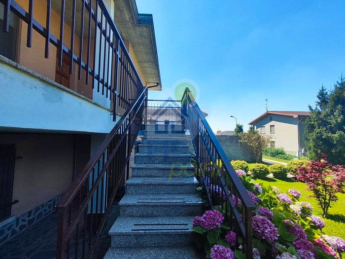 Appartamento bilocale in vendita in via lonati, Centro, Sospiro