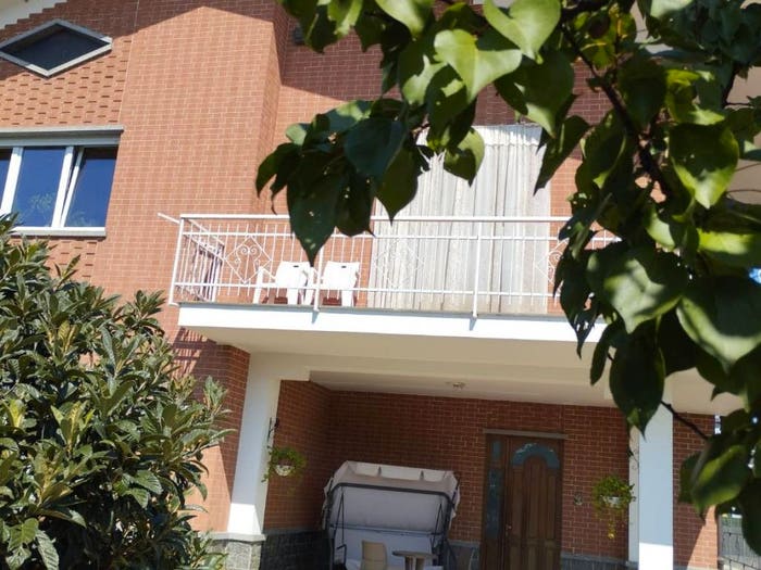 Casa con 5 locali in vendita in Via Pinerolo, Centro, None