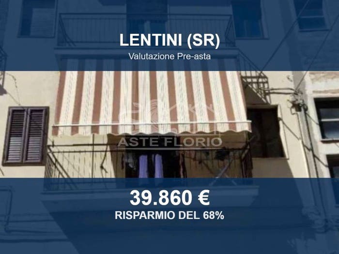 Casa con 5 locali in vendita in Via Santa Croce, Lentini