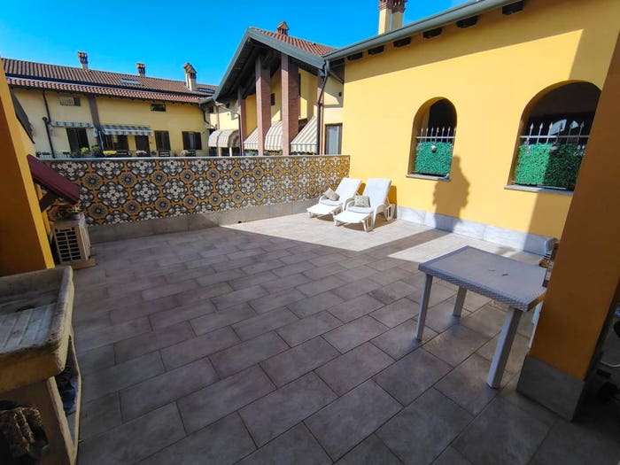 Appartamento trilocale in vendita in Lardirago