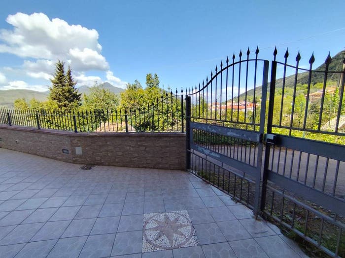 Appartamento bilocale in vendita in Via Guglielmo Marconi, Centro, Giuliano di Roma