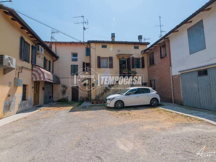 Appartamento trilocale in vendita in Via Golfiera, Via Larga, Nonantola