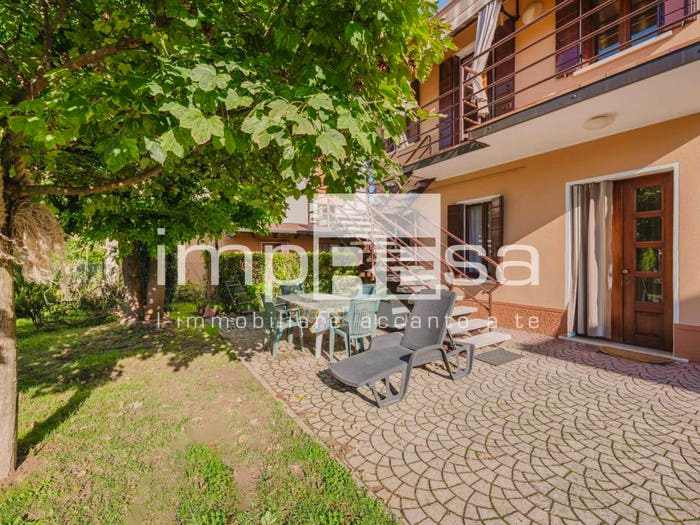 Casa con 6 locali in vendita in via Stazione, Maerne, Martellago