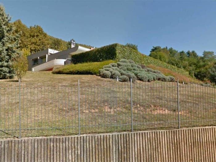 Casa con 6 locali in vendita in Via Giaveno, Cumiana