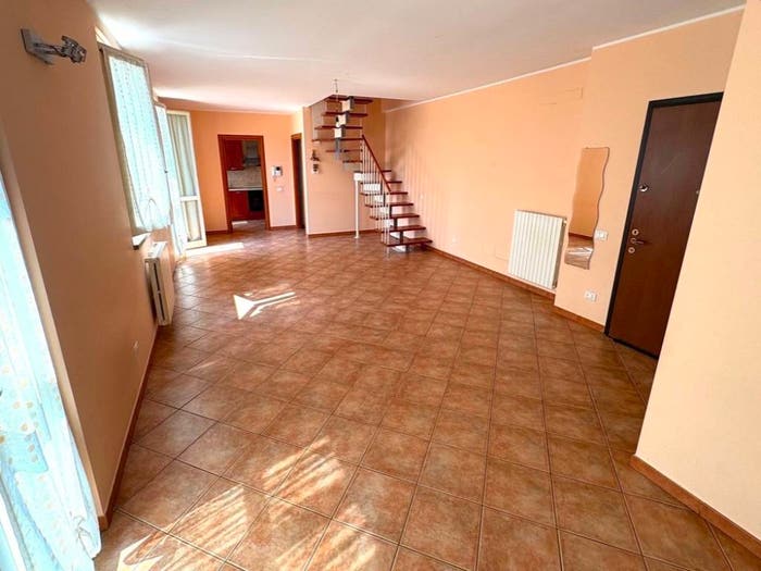 Appartamento trilocale in vendita in Piazza Unità d'Italia, Centro, Garlasco