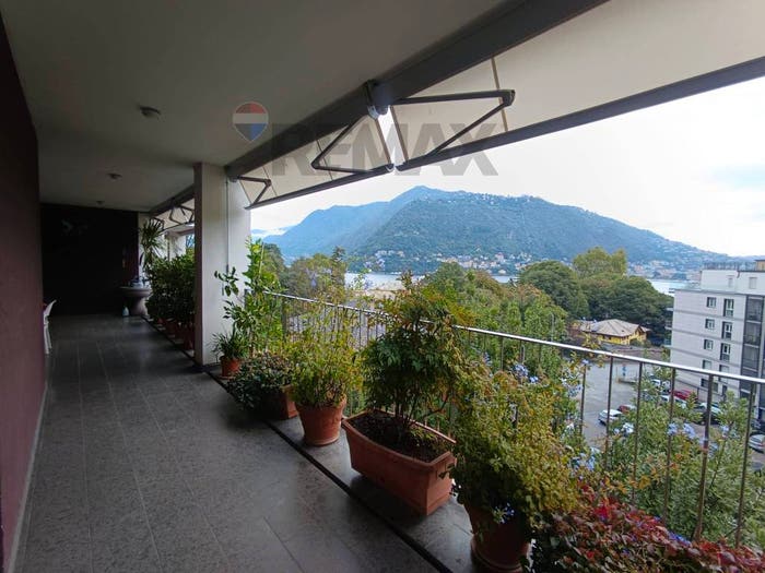 Appartamento quadrilocale in vendita in Villa Olmo, Como