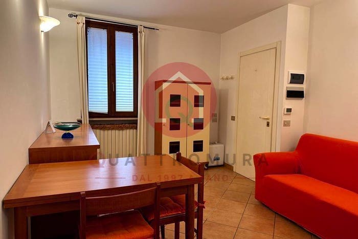 Casa quadrilocale in vendita in via froncini, Centro Storico, Fano