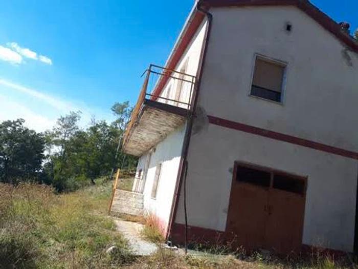 Casa con 5 locali in vendita in Via Serre Del Salice, Ruvo del Monte