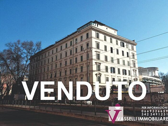 Appartamento quadrilocale in vendita in Viale di Trastevere, Trastevere, Roma