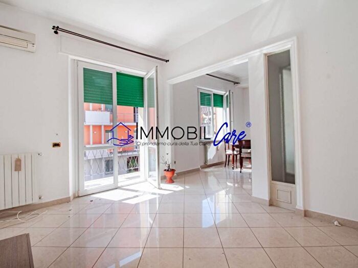 Appartamento quadrilocale in vendita in Via Antonio Labriola, Fabbricotti, Livorno