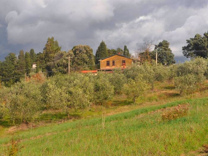 Casa con 6 locali in vendita in Via Sarzanese Valdera, Centro, Pomarance